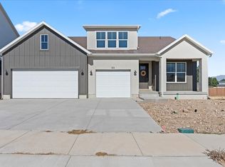 326 W Hillcrest Dr, Spanish Fork, UT 84660