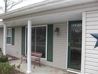 3rd image of 417 Virginia Ave