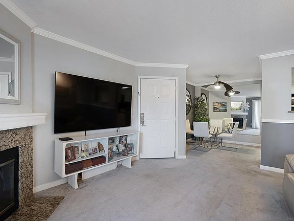 4th image of 12075 Alta Carmel Ct Unit 38