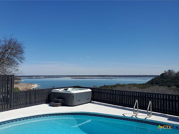 3rd image of 6820 Cedar Cove Rd