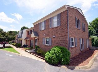141 Charlestowne Cir, Winston Salem, NC 27103