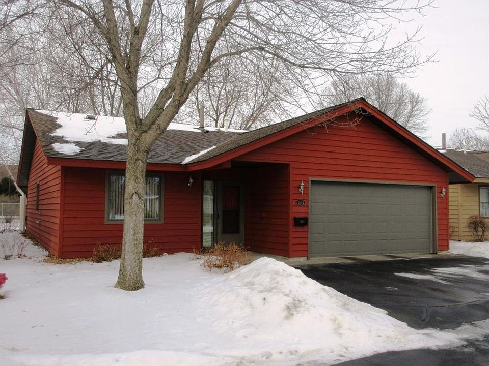 1st image of 2634 15th St N