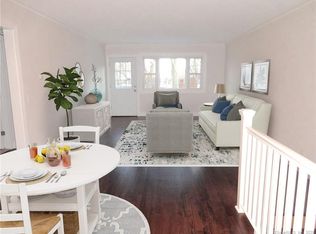 245 Unquowa Rd APT 18, Fairfield, CT 06824