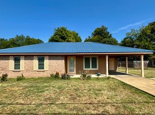 206 Hazel St, Greenville, MS 38703