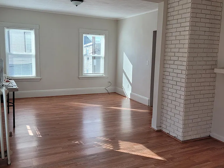9 Shawmut Ter — Photo 4