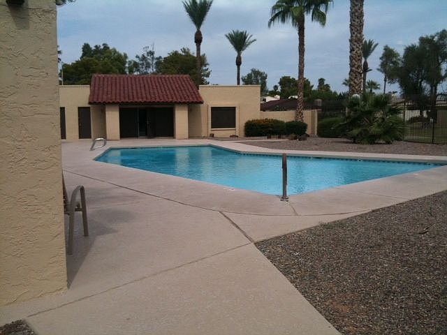 2nd image of 5123 W Palo Verde Ave