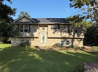 24630 Taylor Ln, Saint Robert, MO 65584