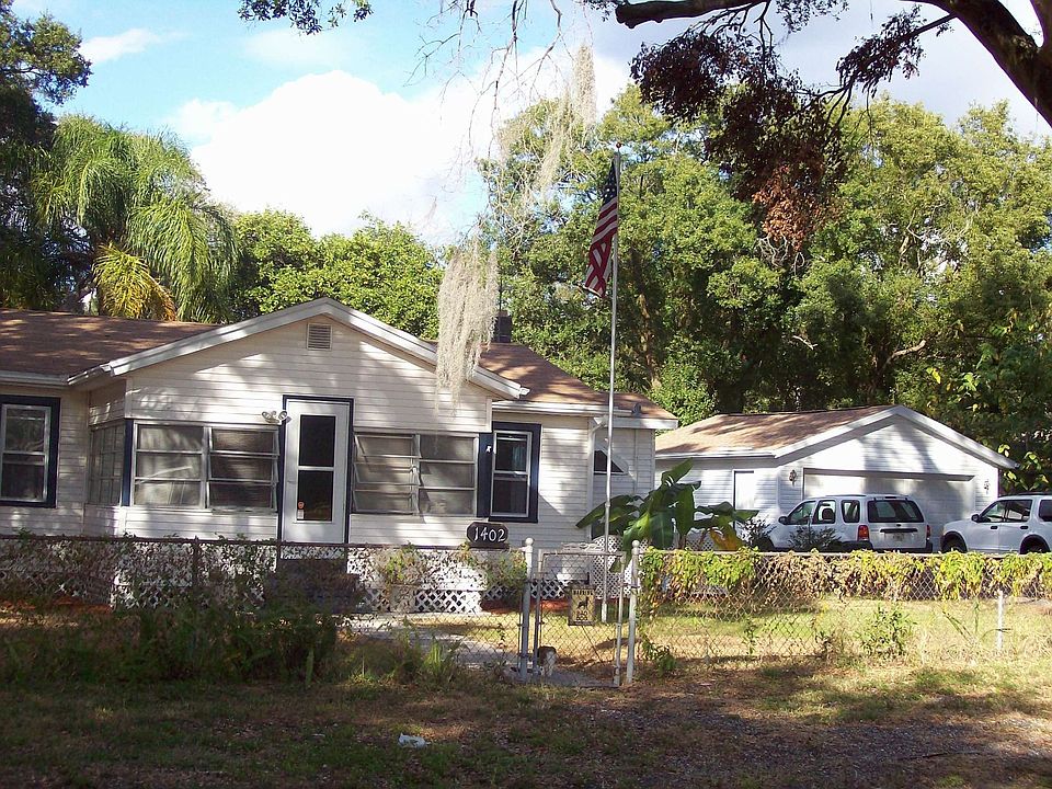 1st image of 1402 E 99th Ave