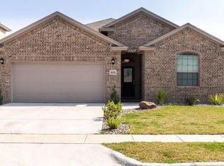 1005 Pasadena St, Portland, TX 78374