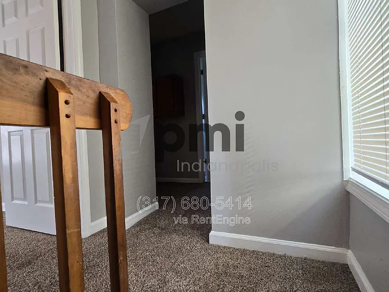 153 S Cypress Ave — Photo 39