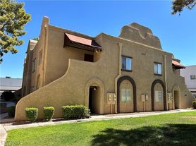 5161 Pioneer Ave, Las Vegas, NV