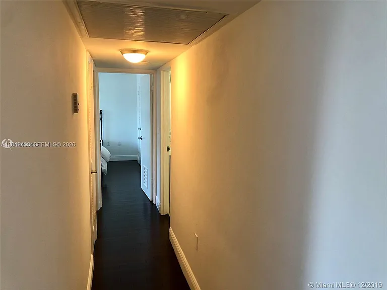 10275 Collins Ave #230 — Photo 13
