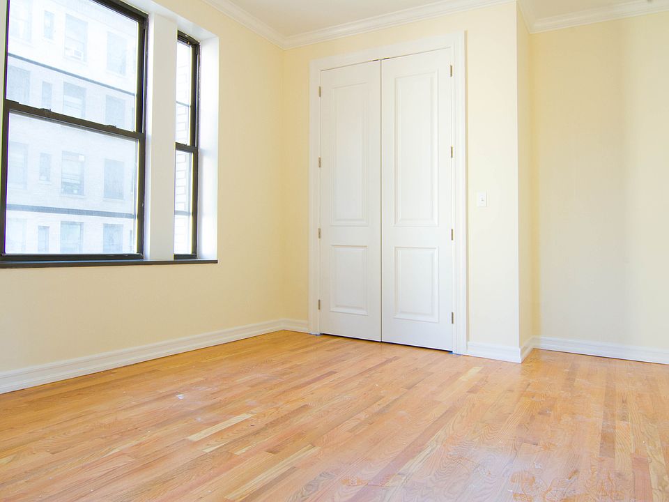 1st image of 162 W 54th St APT 5C