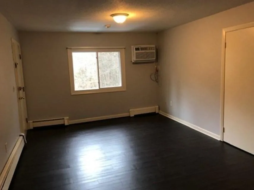 110 State Rd E #3