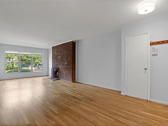 3rd image of 15 Quinby Ave #1A