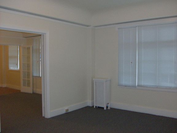 4th image of 1060 Powell St APT 16
