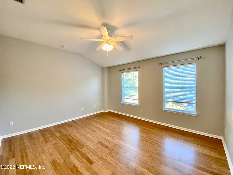 5820 Parkstone Crossing Dr — Photo 11