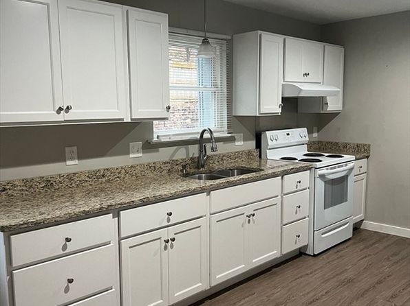 2 Chesterfield Rd Unit 2