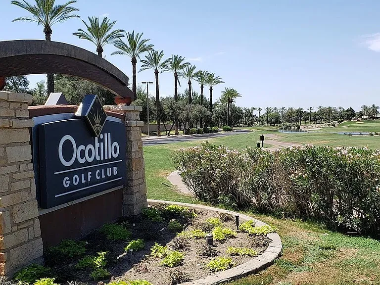 Ocotillo Golf Club within walking distance