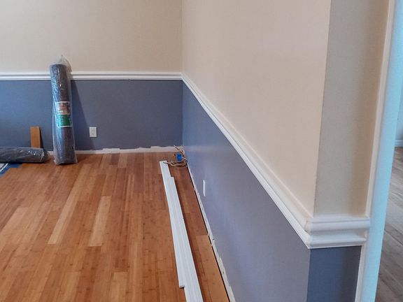 5th image of 6-1702 McKinley St APT 6