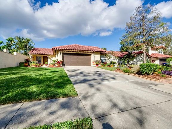 2nd image of 7943 Villa Dr