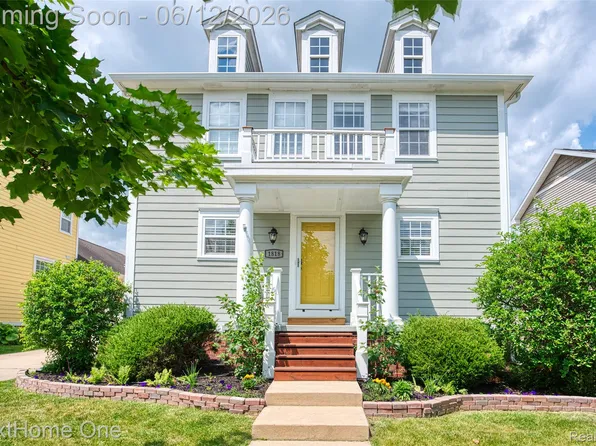 1818 Gilmore St, Howell, MI 48855