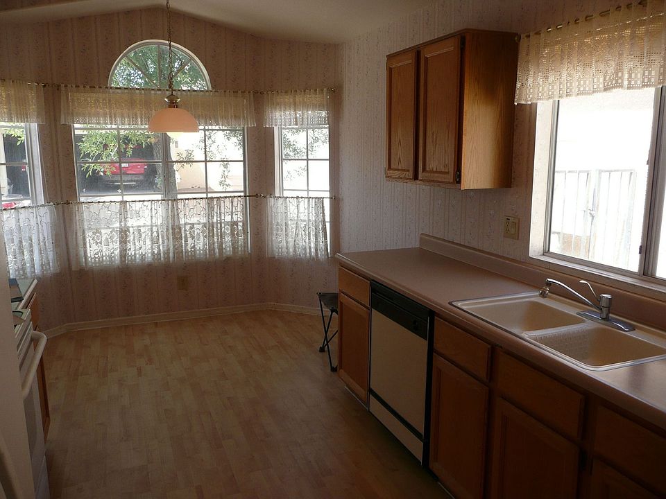 2nd image of 2989 W Laquila Aerie