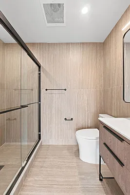 Bathroom, photo 2