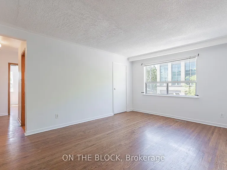 883 Saint Clair Ave W #2 — Photo 1