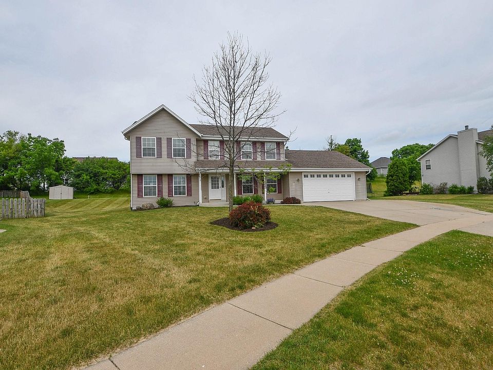 1st image of 310 Parkview Dr