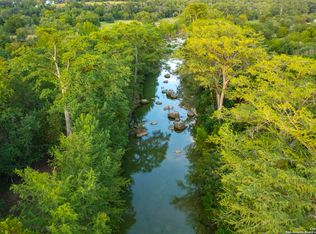 247 betty, Bandera, TX 78003