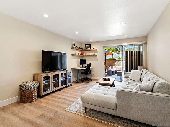 3rd image of 7180 Shoreline Dr Unit 5103