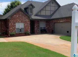 128 Tanglewood Dr, Alabaster, AL 35007