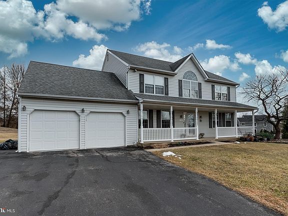 2nd image of 71 Greenbriar Dr