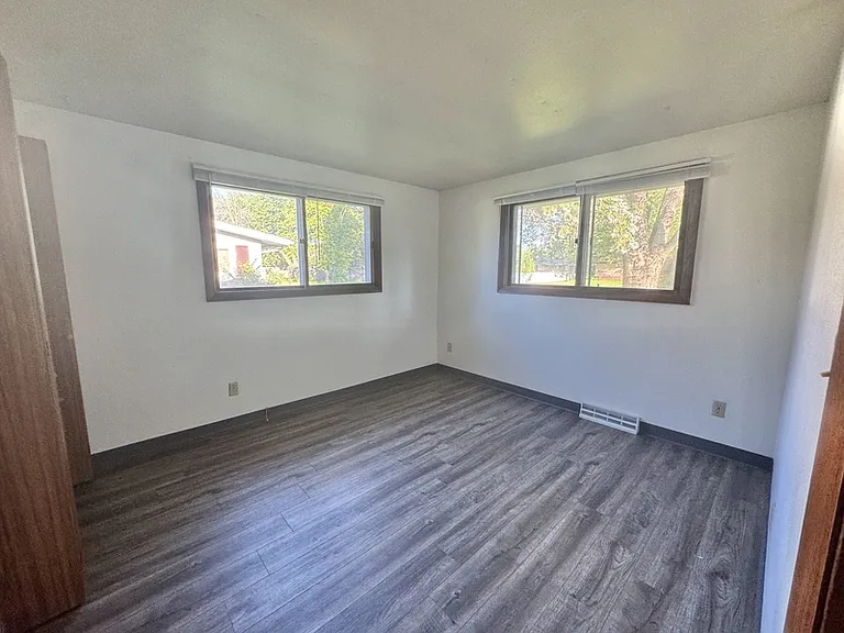 414 Chicago St — Photo 7