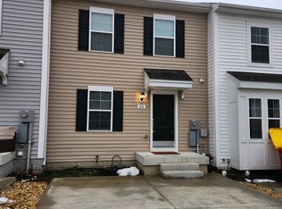 24 Orchard Green Dr, Charles Town, WV 25414