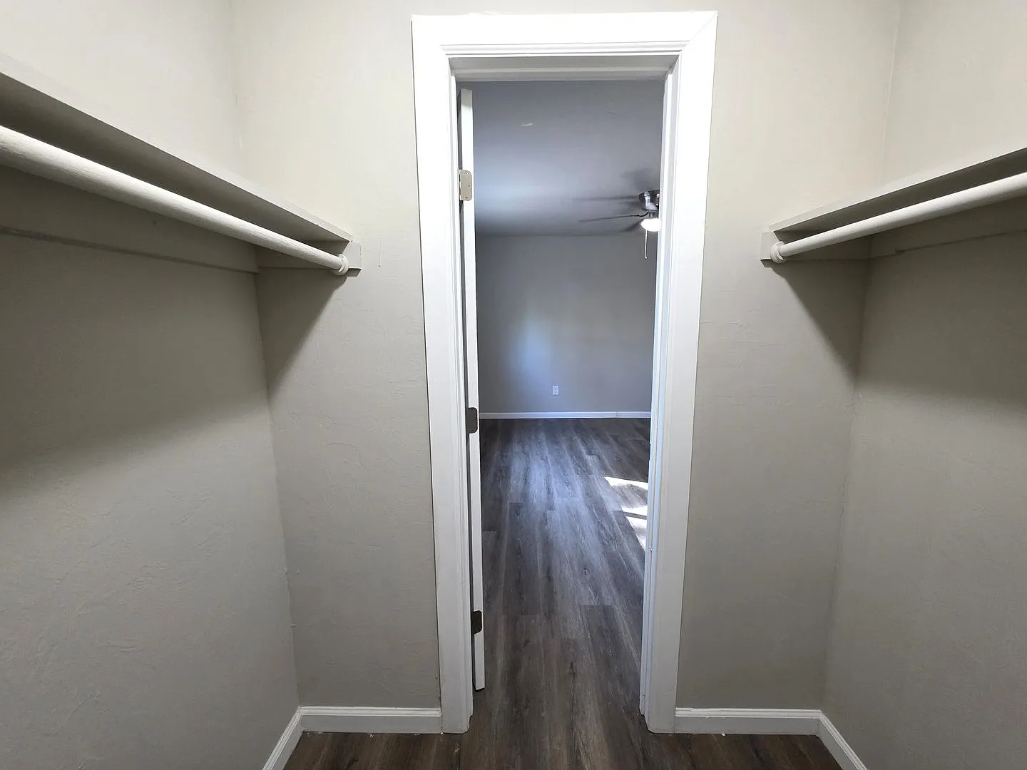 Newley Remodeled 1 Bed, 1 Bath Apartment at Monterey Square — Photo 1