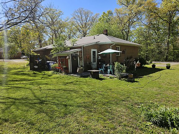 3rd image of 3029 Botone Ave