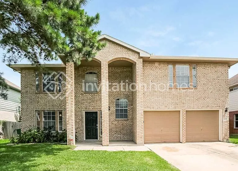 21346 Hadrian Dr — Photo 1