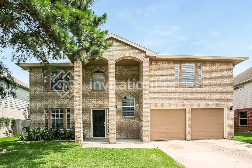 21346 Hadrian Dr