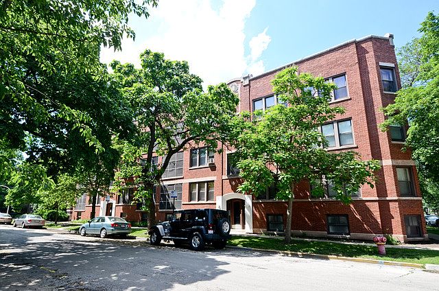 1st image of 1404 W Jonquil Ter #14082