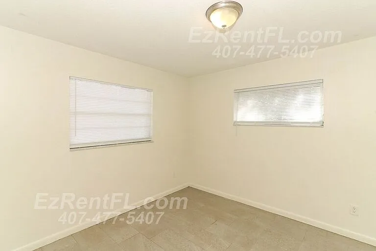 858 Bishop Dr — Photo 24
