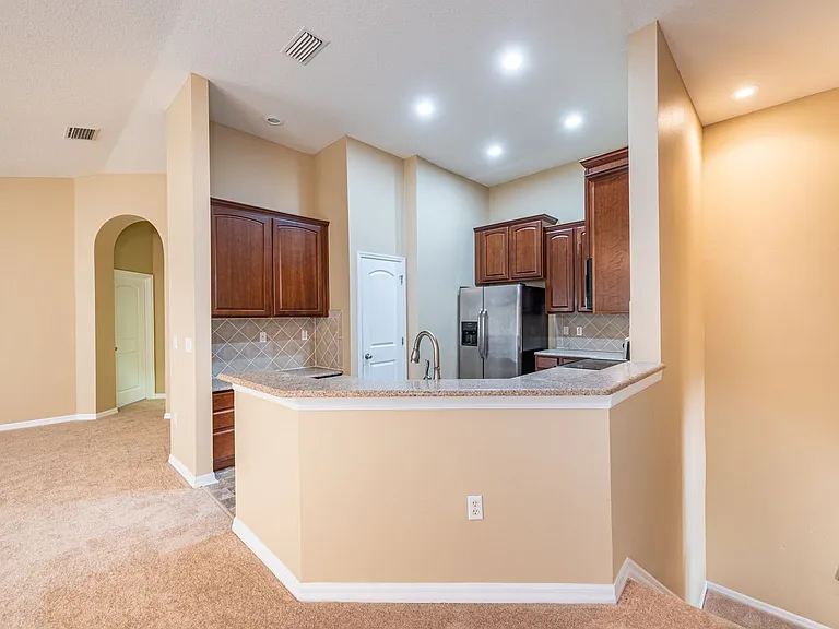 6750 Eagle Feather Dr — Photo 11