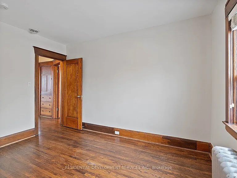 363 Strathmore Blvd — Photo 29