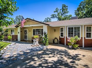 19041 Snowflake Ln, Redding, CA 96003