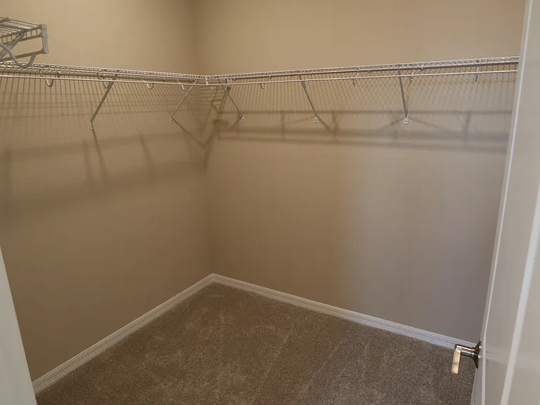 5172 Goldfinch Dr — Photo 22