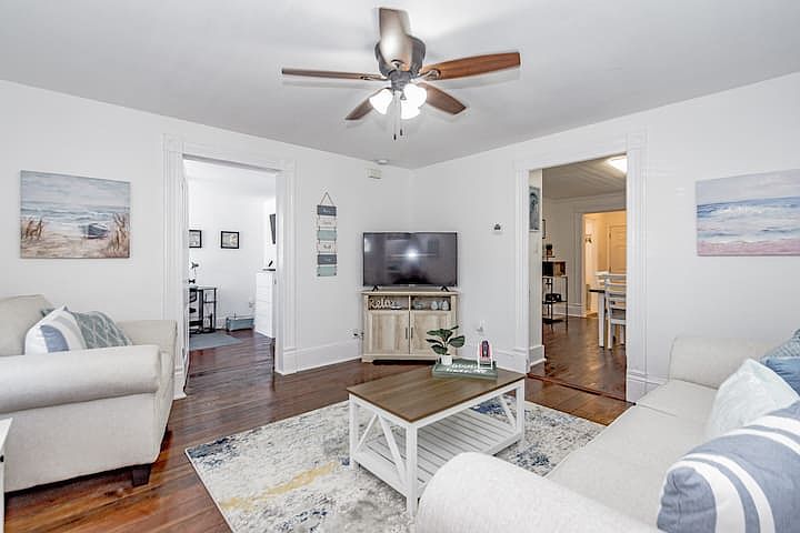 Fully Furnished unit
