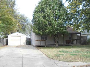 300 E Hemphill Ave, Haysville, KS 67060