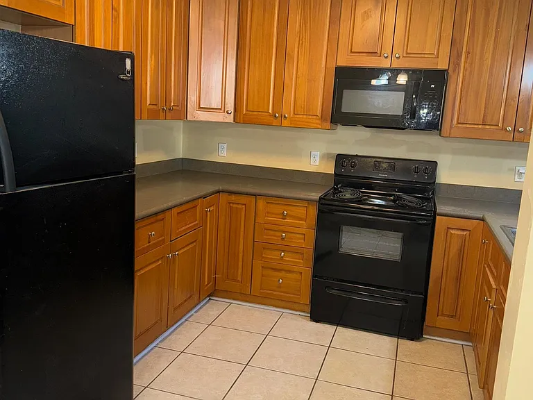 3262 Sawtooth Dr — Photo 9