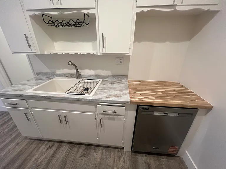 829 N San Vicente Blvd #8 — Photo 6